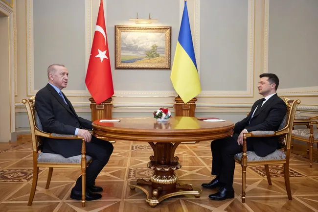 son-dakika-baskan-erdogandan-pes-pese-kritik-temaslar-putin-ve-zelenskiy-ile-gorustu-1672930660839.jpg Son dakika: Başkan Erdoğan'dan peş peşe kritik temaslar! Putin ve Zelenskiy ile görüştü