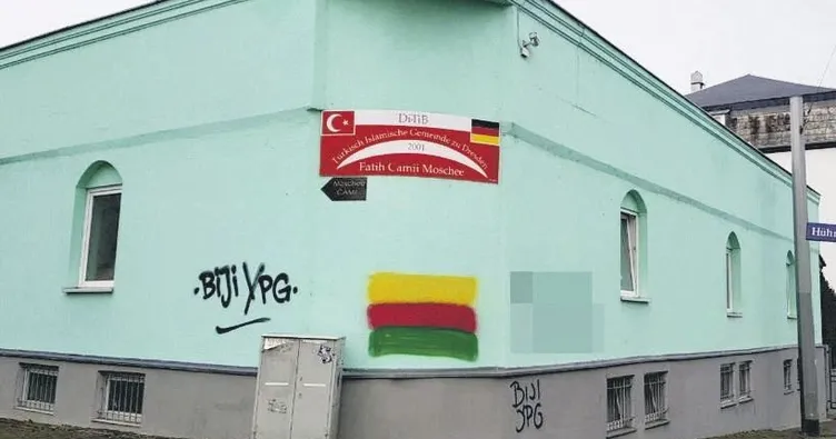 PKK/YPG destekçilerinden boyalı saldırı