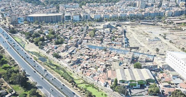 Ege Mahallesi 10 yılda ancak biter