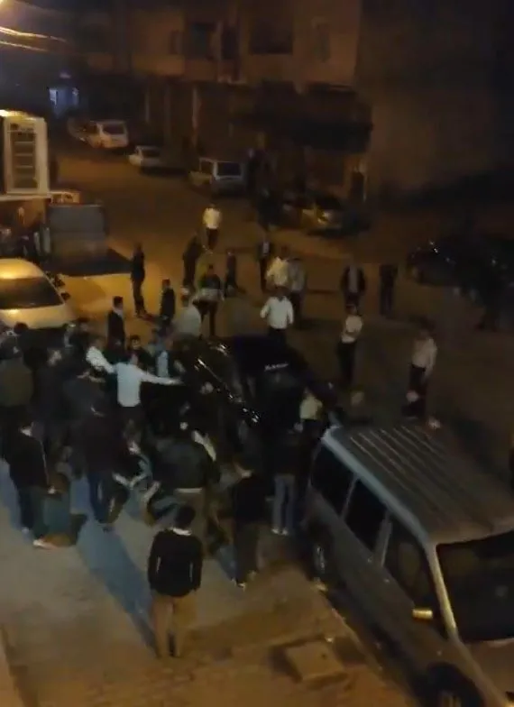gaziantepte-meydan-savasi-gibi-kavga-yabancilarin-kavgasinda-9-sinir-disi-1771234615403.jpg