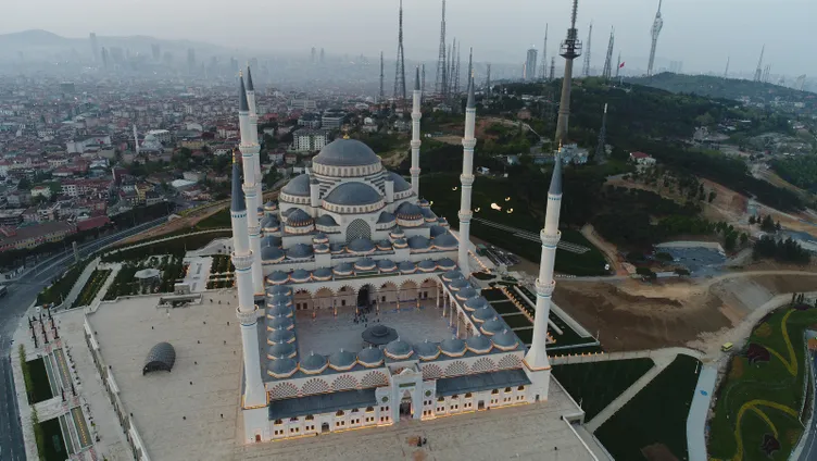 Büyük Çamlıca Camisi'nin resmi açılışı bugün