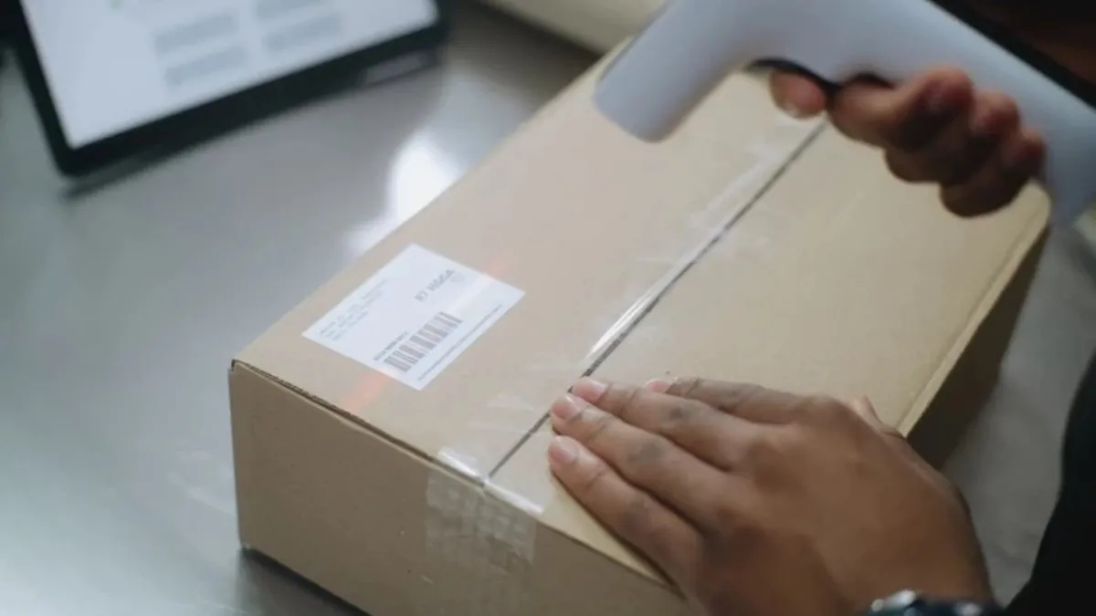 BUGÜN KARGOLAR AÇIK MI, KARGO DAĞITIMI YAPILACAK MI? İşte, 29 Ekim Cumhuriyet Bayramı kargoların çalışma saatleri BUGÜN KARGOLAR AÇIK MI, KARGO DAĞITIMI YAPILACAK MI? İşte, 29 Ekim Cumhuriyet Bayramı kargoların çalışma saatleri