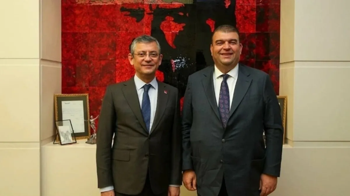 SON DAKİKA… Seferihisar Belediye Başkanı İsmail Yetişkin tutuklandı! SON DAKİKA… Seferihisar Belediye Başkanı İsmail Yetişkin tutuklandı!