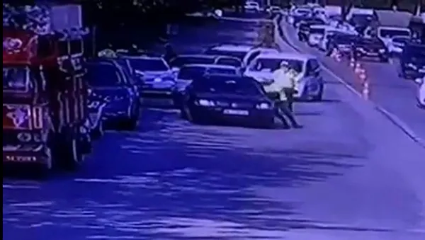 polisi-metrelerce-suruklemisti-ilk-ifadesi-ortaya-cikti-aslinda-ben-cok-beyefendi-bir-insanim-1634627216680.jpg