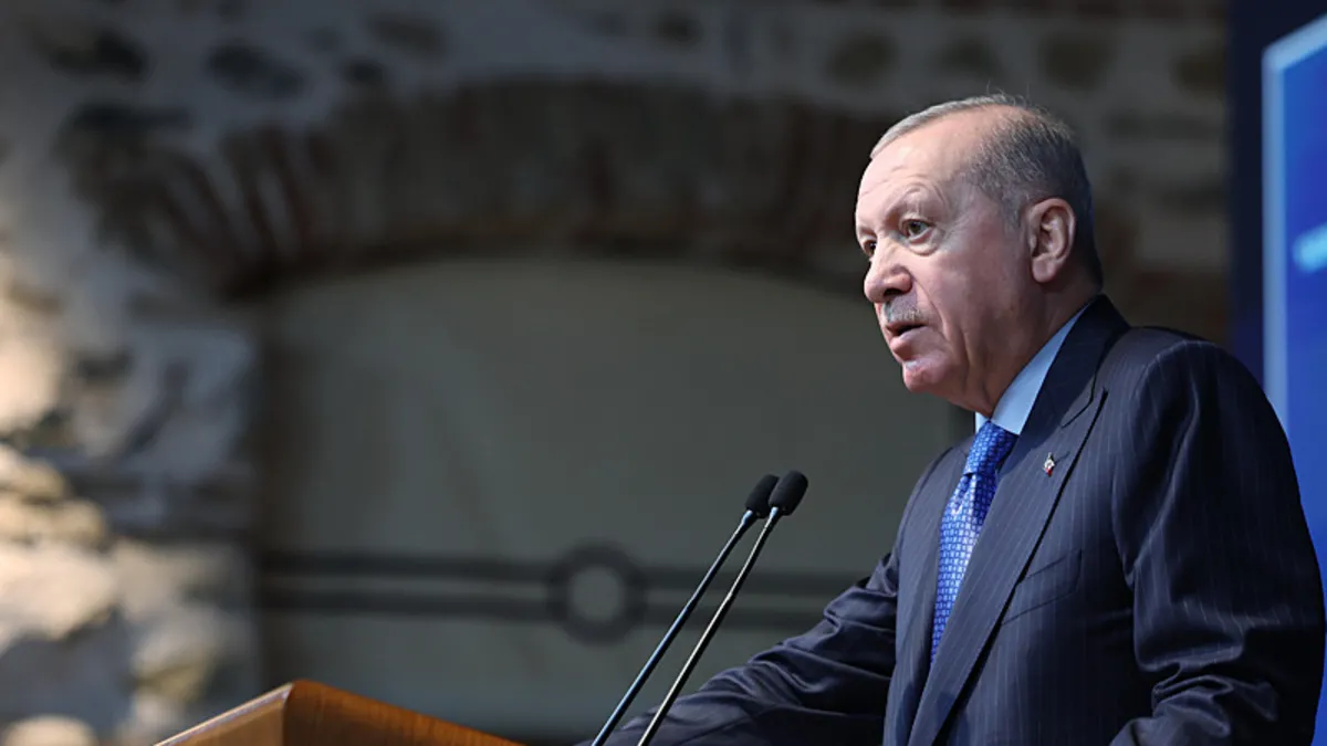 Son Dakika | Başkan Erdoğan'dan uluslararası yatırımcılara net mesaj: Türkiye bölgenin istikrar adası