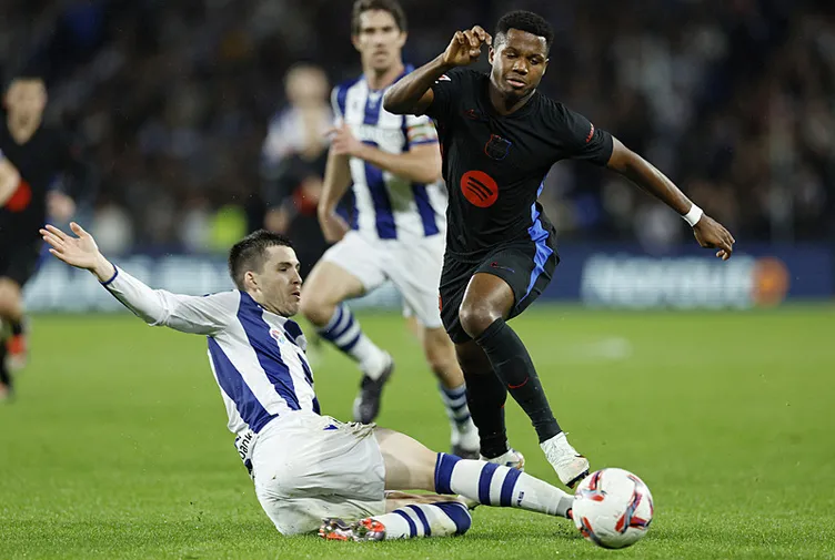 Son dakika Fenerbahçe transferi haberi: Fenerbahçe ile Barcelona arasında dev takas! Flaş transferi duyurdular...