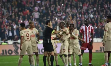 Sivasspor - Galatasaray maçında kural hatası mı var? İşte o pozisyon ve IFAB kuralı