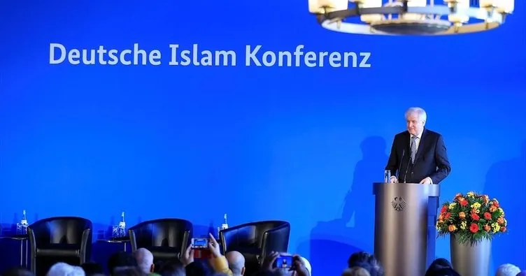 Almanya’da Müslümansız İslam Konferansı!