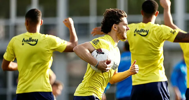 Fenerbahçe, Başakşehir FK maçı hazırlıklarına devam etti Fenerbahçe, Başakşehir FK maçı hazırlıklarına devam etti