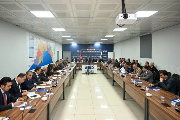 antalyada-il-afet-ve-acil-durum-koordinasyon-kurulu-toplantisi-gerceklestirildi-1732024191920.jpg
