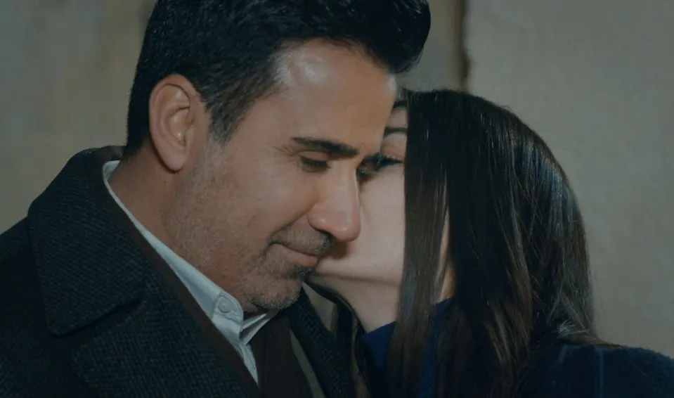 Aşk ve Mavi 13. Yeni Bölüm Son Fragmanı Yayınlandı izle!