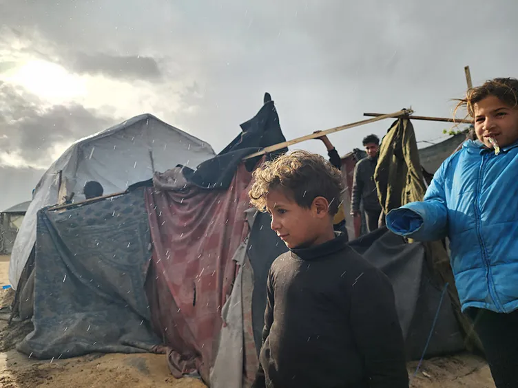 Gazze’nin çocukları direniyor: Trump’a mesaj gönderdiler