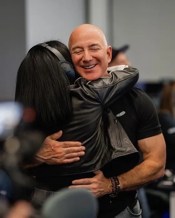 500 milyon dolarlık düğün planı iptal mi? Jeff Bezos’un sevgilisinden kinayeli paylaşım
