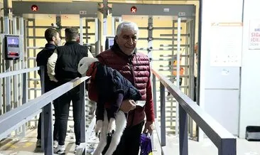Son dakika: Kuzusu Sivasspor maçına alınmayınca stada girmedi #istanbul Son dakika: Kuzusu Sivasspor maçına alınmayınca stada girmedi #istanbul