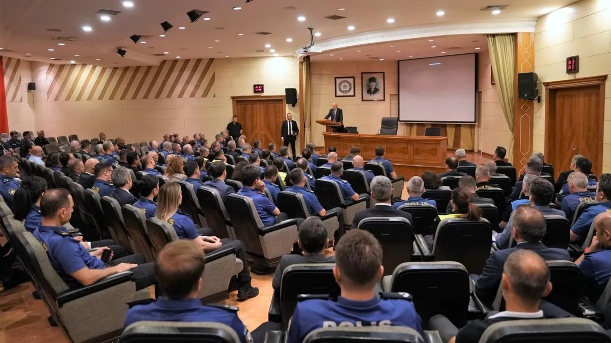 Ankara Emniyeti’nde NATO Zirvesi güvenlik toplantısı Ankara Emniyeti’nde NATO Zirvesi güvenlik toplantısı