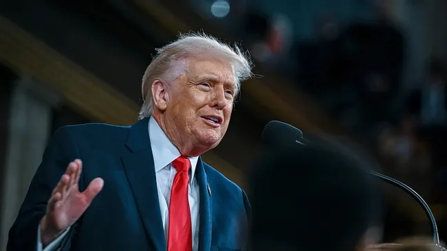 abd-ordusu-trumpi-dinlemedi-yasaga-ragmen-anthropicin-yapay-zeka-araci-kullanildi-1772486220780.jpeg ABD ordusu Trump’ı dinlemedi! Yasağa rağmen Anthropic'in yapay zeka aracı kullanıldı