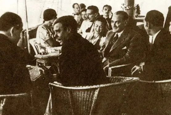 Atatürk’ün yatı Savarona