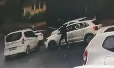 Aracıyla önünü kestiği otomobilin sürücüsüne kurşun yağdırdı! O anlar kameraya yansıdı #istanbul