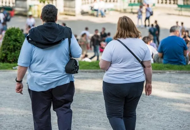 Kuruyemişle fazla kilolara ve obeziteye veda edin