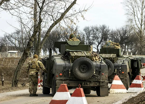 son-dakika-ab-ve-natodan-rusyaya-aciklamasi-bedeli-agir-olacak-1645709151327.jpg Son Dakika Haberi | AB ve NATO'dan Rusya açıklaması! Bedeli ağır olacak