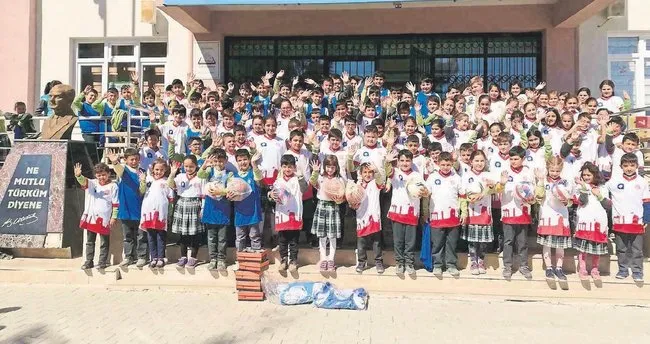 12 Bin Ogrenciye Spor Malzemesi Akdeniz Haberleri