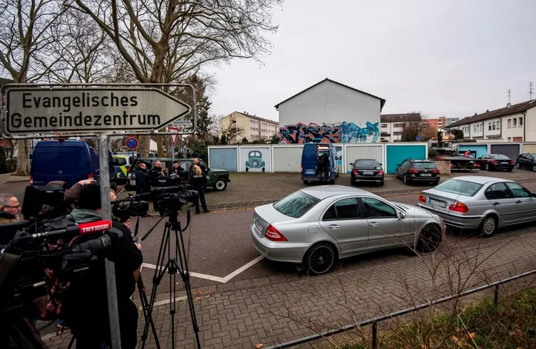 Hanau'daki ırkçı saldırıdan son dakika haberi: Saldırgan önce annesini öldürdü sonra...