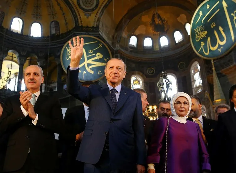 Cumhurbaşkanı Erdoğan'ın Yeditepe Bienali açılışından yansıyan kareleri