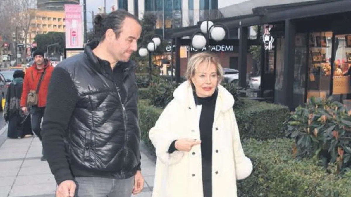 ‘Türkan Şoray makyajı’ diye bir şey mi var? ‘Türkan Şoray makyajı’ diye bir şey mi var?