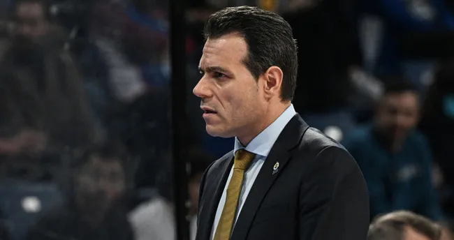 Fenerbahçe Beko’da Dimitris Itoudis ile yollar ayrılıyor Fenerbahçe Beko’da Dimitris Itoudis ile yollar ayrılıyor