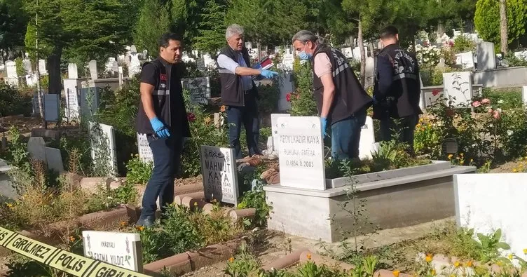 Eşinin kabri başında hayatını kaybetti