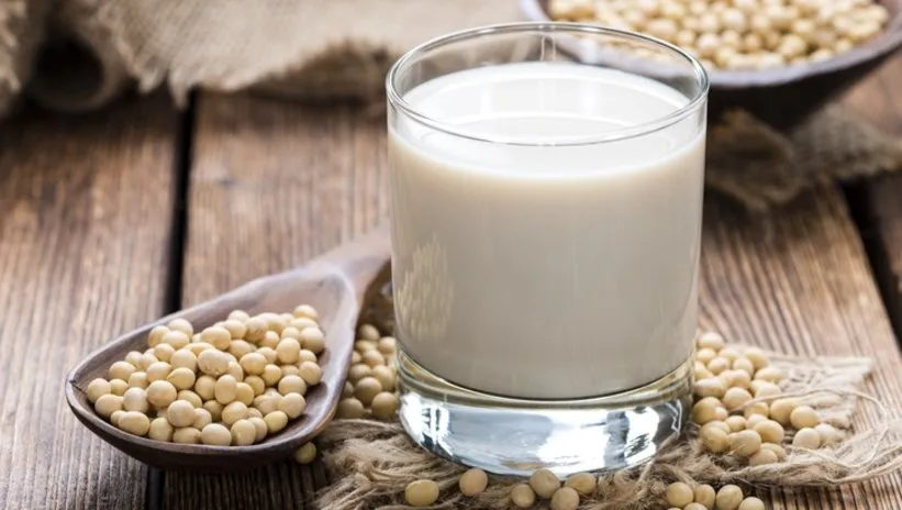Bu sütler yeni çağın protein kaynağı! İnek sütü tüketemeyenler için en iyisi