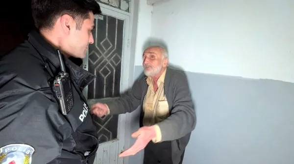 Çöp evde yangın paniği