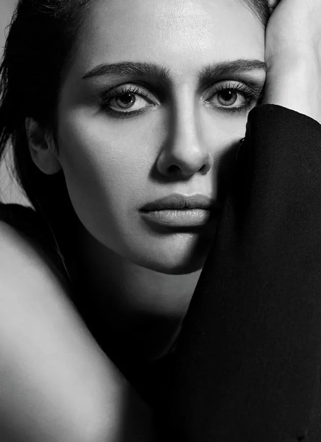 Birce Akalay - Galeri - Magazin