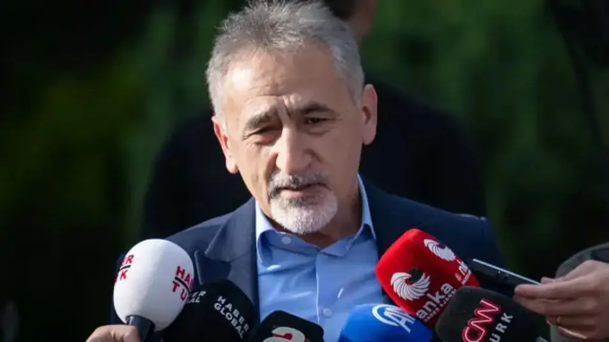 CHP'li Adıgüzel'den 'İmamoğlu' tepkisi: Siyaset değil, yalancılık! "İBB davası boş değil, iddialara karşı tek cevap yok” haber görseli