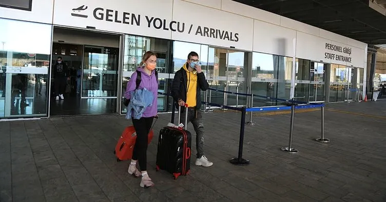 Rus tatilciler, Türkiye’ye yönelik uçuş kısıtlamalarına tepki gösterdi
