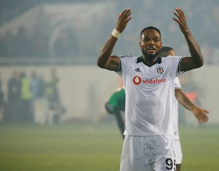 BeÅiktaÅ'ta flaÅ transfer geliÅmesi! İÅte Cyle Larin'in yeni adresi