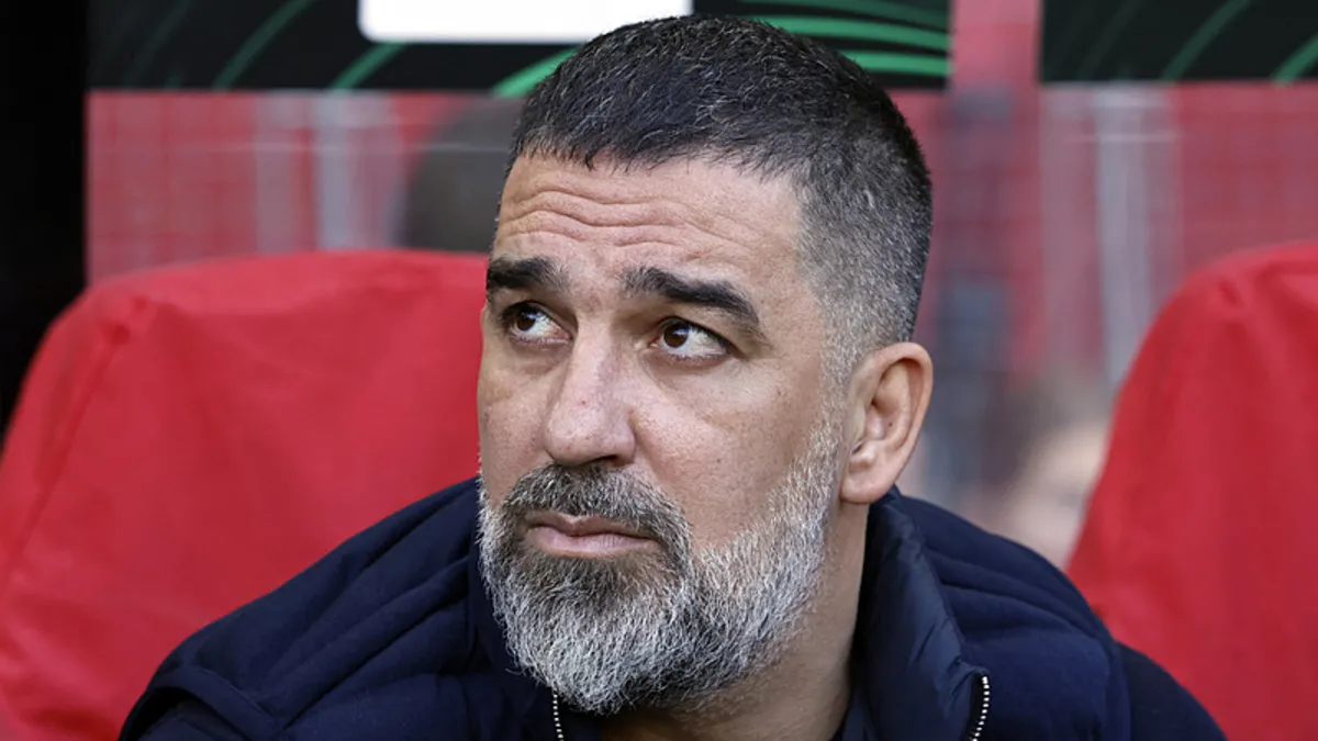 Beşiktaş’ın yıldızına Arda Turan kancası! Görüşmeler başladı – Galeri Beşiktaş’ın yıldızına Arda Turan kancası! Görüşmeler başladı – Galeri