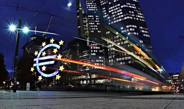 Euro Bölgesi’nde cari fazla daraldı