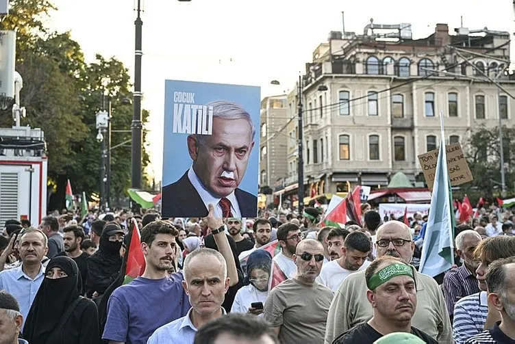 Gazze yalnız değil! Vicdanlı yürekler İsmail Haniye için özgür Filistin sözünü tuttu