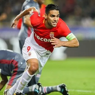 Galatasaray'dan Radamel Falcao transferinde bonservis tepkisi