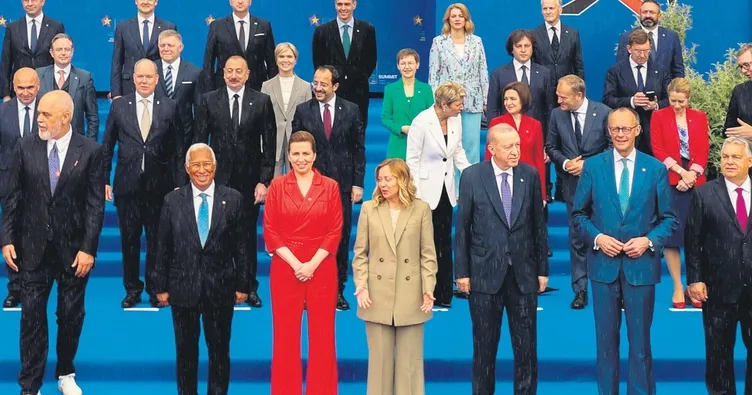 Birleştikçe güçleniyoruz