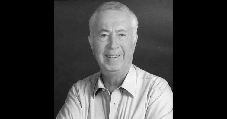 Gazeteci Nezih Alkış hayatını kaybetti