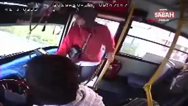 Kocaeli'de halk otobüsüne giren köpek yolcuları korkuttu