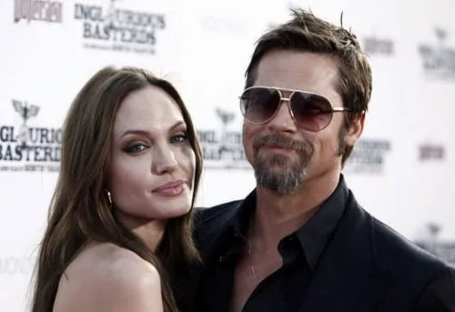 Angelina Jolie - Brad Pitt