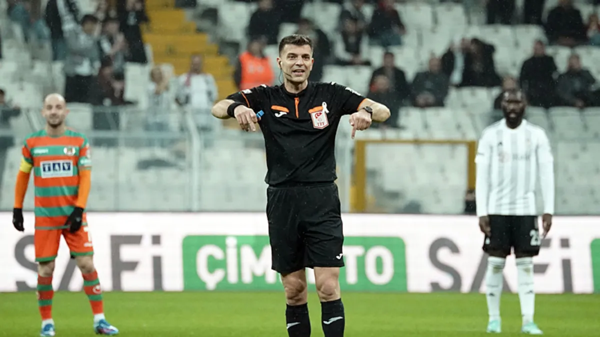 Beşiktaş – Alanyaspor maçının VAR’ı Ümit Öztürk oldu Beşiktaş – Alanyaspor maçının VAR’ı Ümit Öztürk oldu