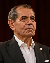 Dursun Özbek: Yaşasın Galatasaray