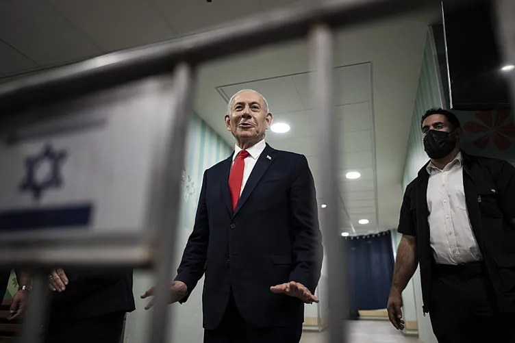 Sandıklar açılmadan birbirlerine düştüler: Netanyahu’nun koalisyonunda büyük çatlak!