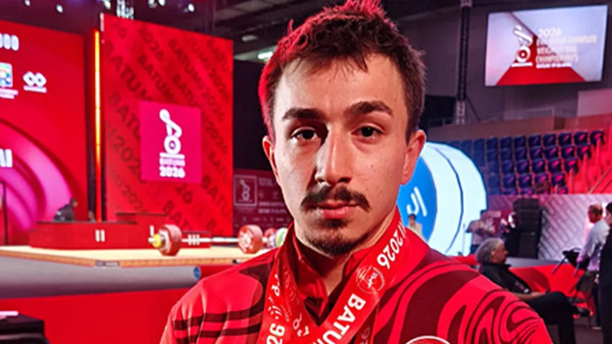 Yusuf Fehmi Genç'ten Avrupa Halter Şampiyonası'nda 2 altın madalya!