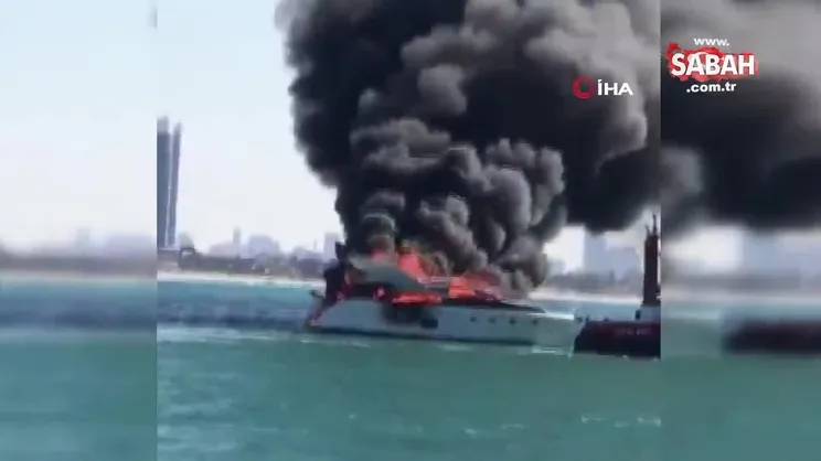 Dubai'de bir yat alev alev yandı