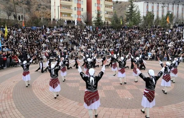gumushane-universitesinde-nevruz-coskuyla-kutlandi-1774453505029.jpg